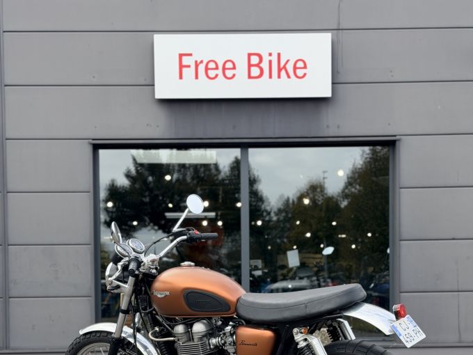 TRIUMPH BONNEVILLE 865 T100 4
