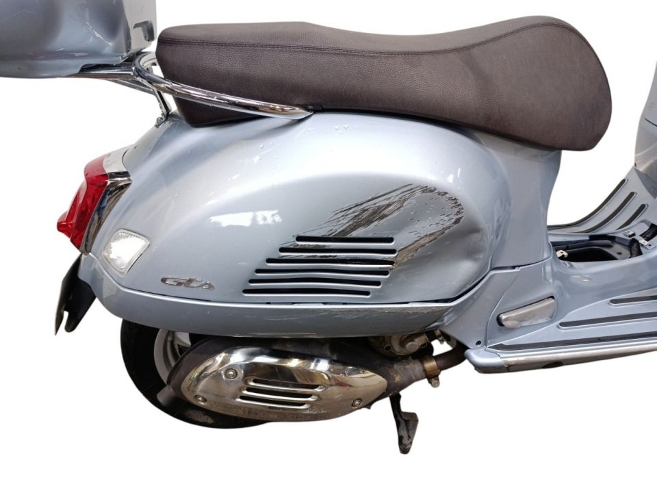 PIAGGIO VESPA 4