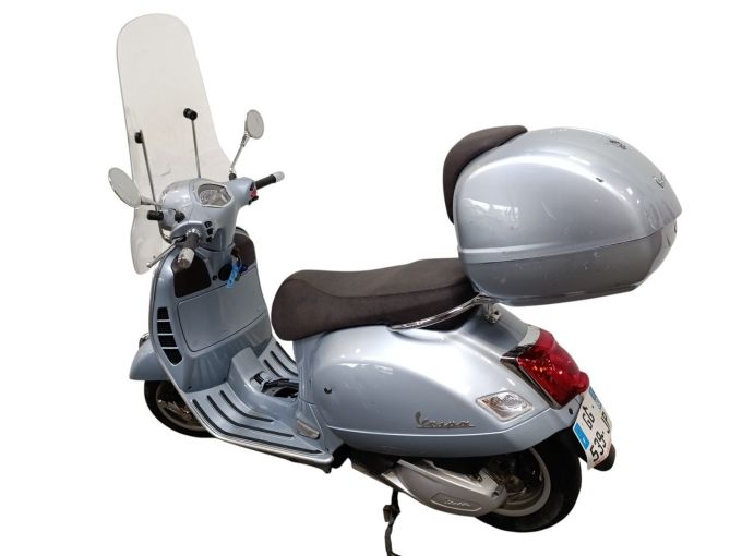 PIAGGIO VESPA 4