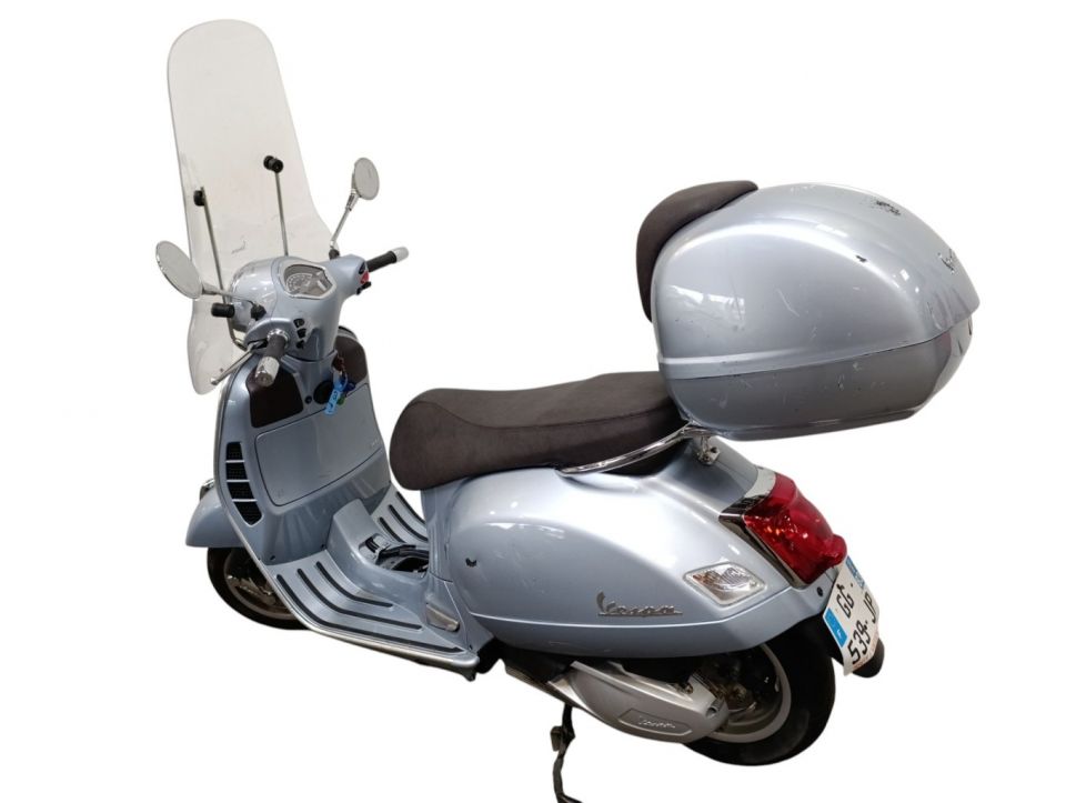 PIAGGIO VESPA 4