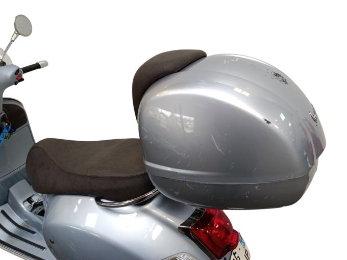 PIAGGIO VESPA 4