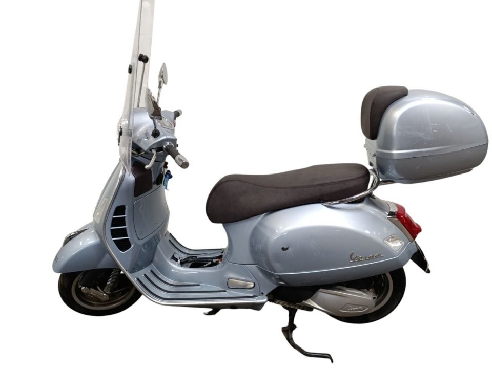 PIAGGIO VESPA 4