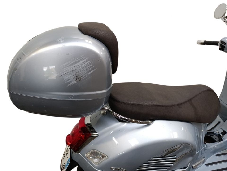 PIAGGIO VESPA 4