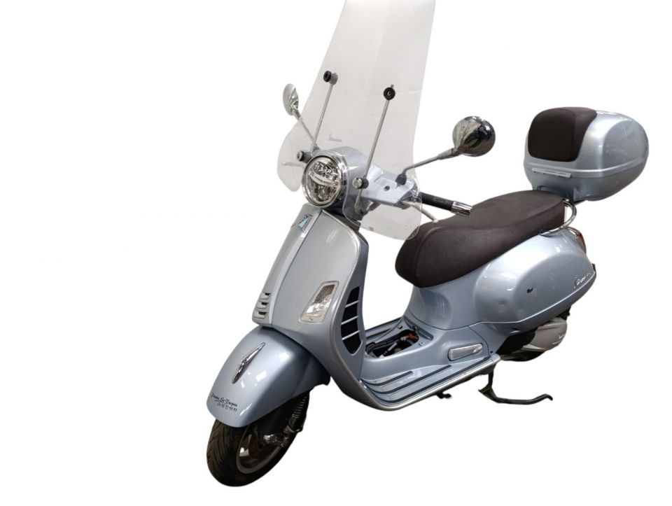 PIAGGIO VESPA 4