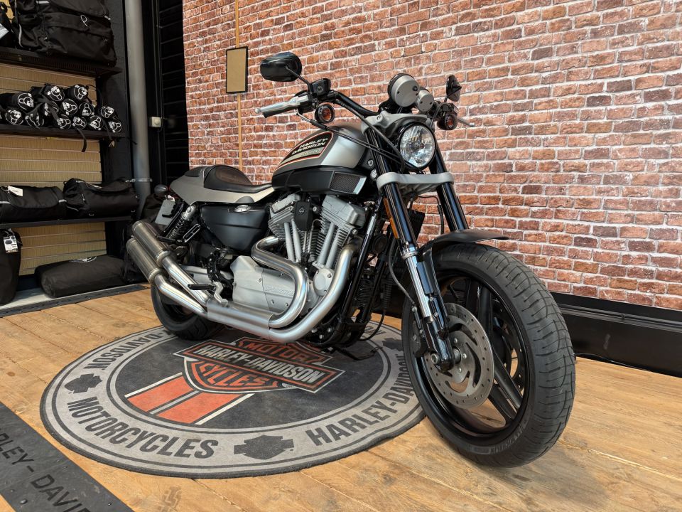 HARLEY-DAVIDSON SPORTSTER XR1200 4