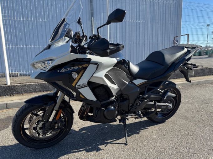 KAWASAKI VERYSYS 1100 SE 4