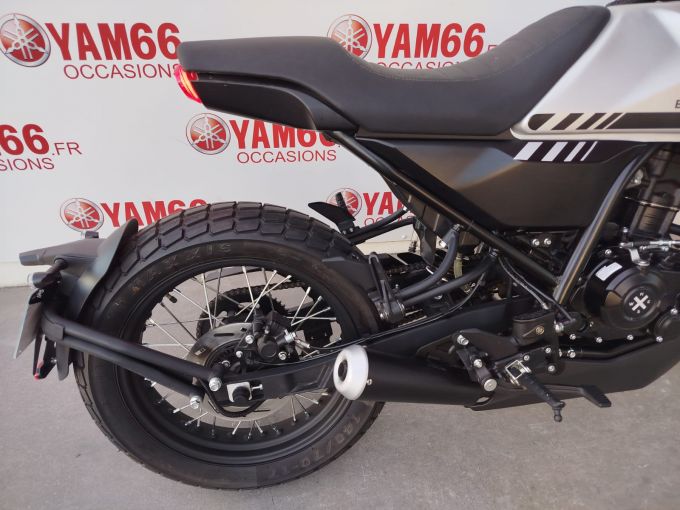BRIXTON MOTORCYCLES crossfire 4