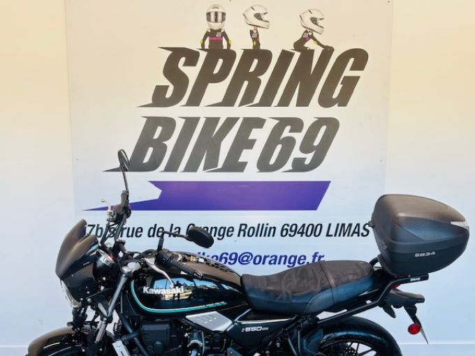 KAWASAKI Z 650 RS 4