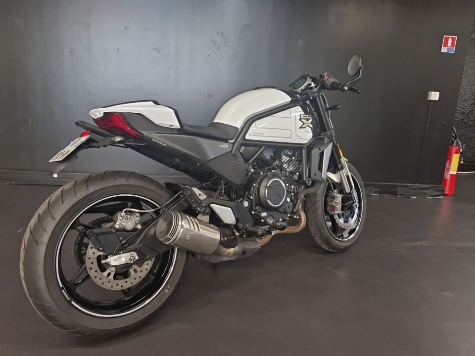CF MOTO CL-X 700 SPORT 4