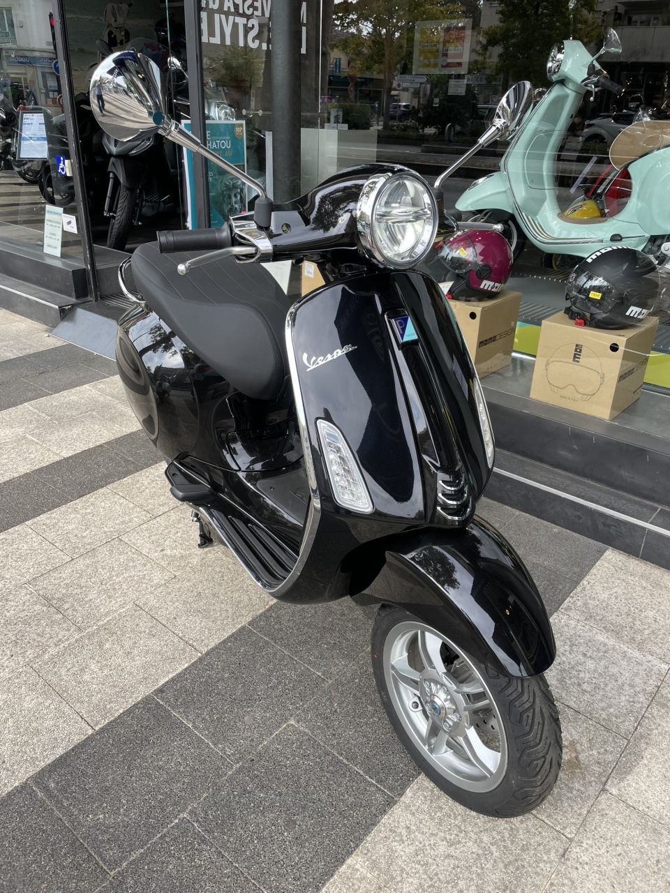 VESPA PRIMAVERA 50 4