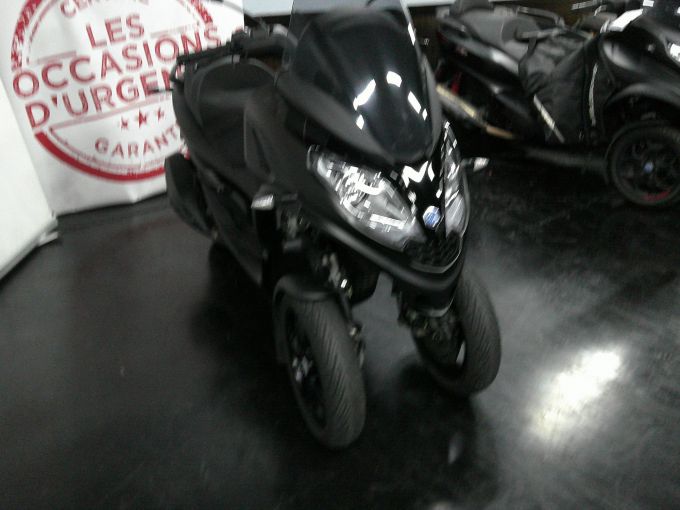 PIAGGIO MP3 300 HPE ABS ASR EURO5 4