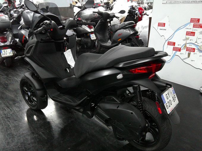 PIAGGIO MP3 300 HPE ABS ASR EURO5 4