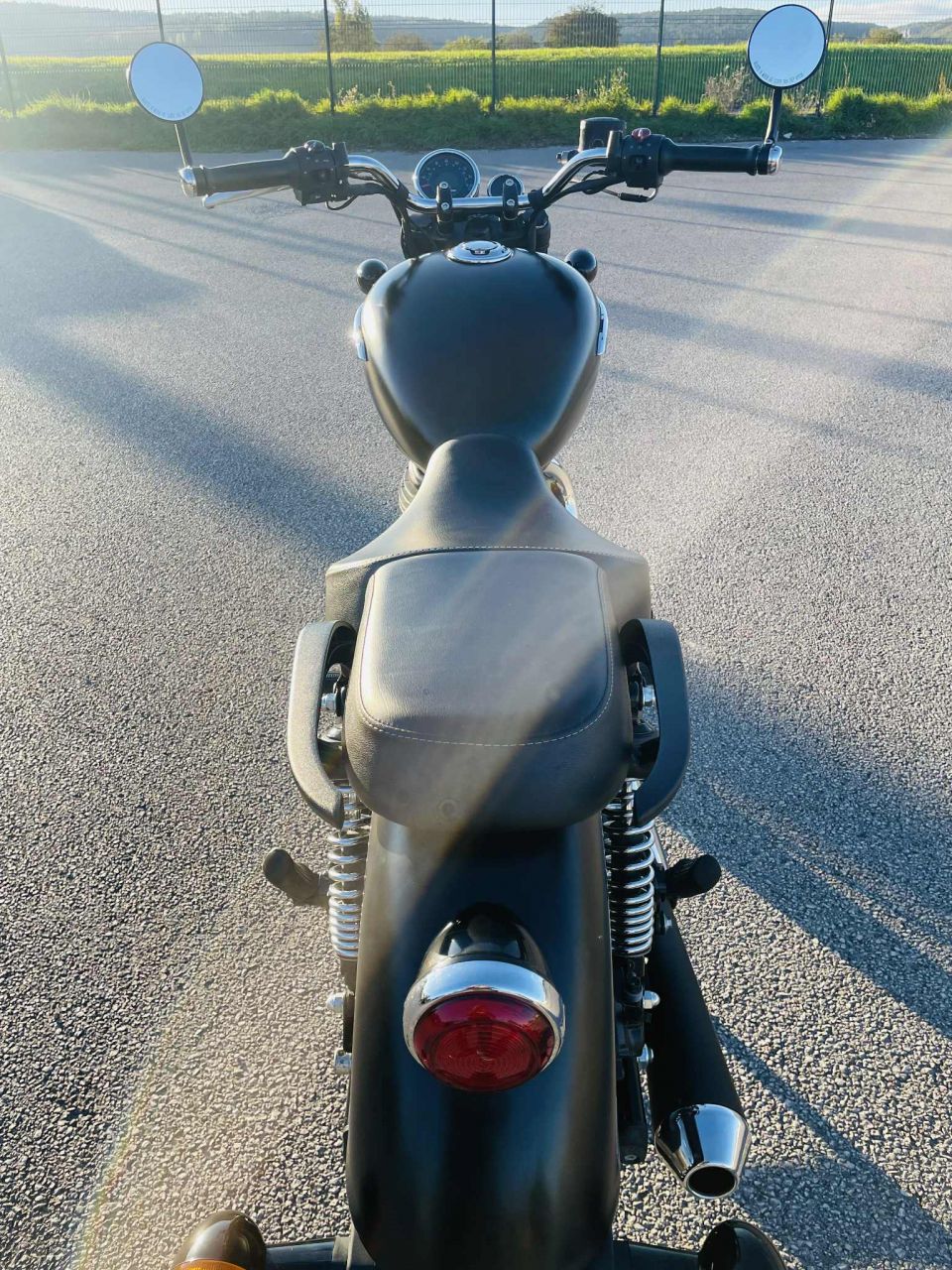 ROYAL ENFIELD METEOR 350 4