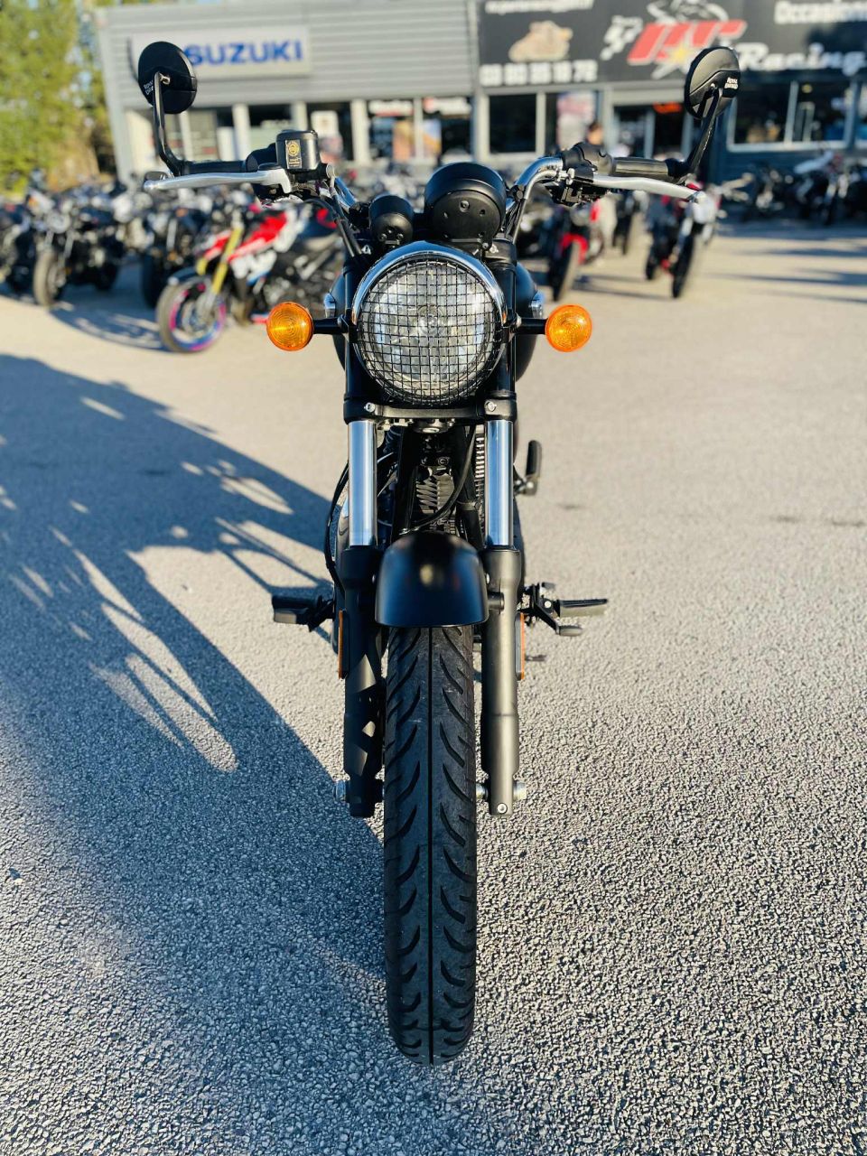 ROYAL ENFIELD METEOR 350 4