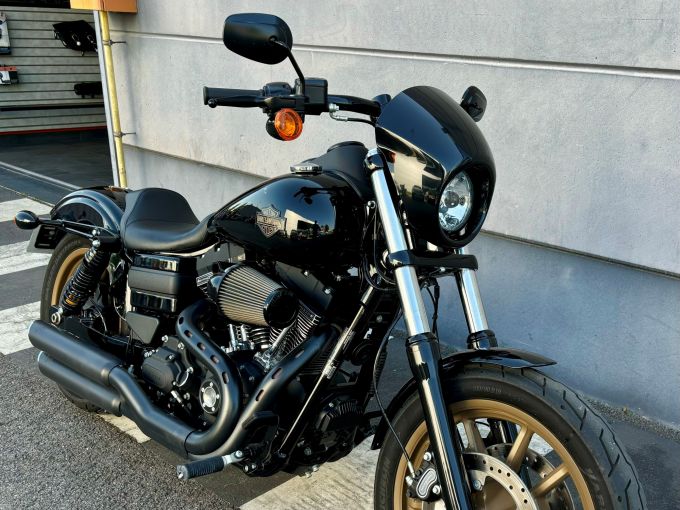 HARLEY-DAVIDSON DYNA LOW RIDER 1800 S 4