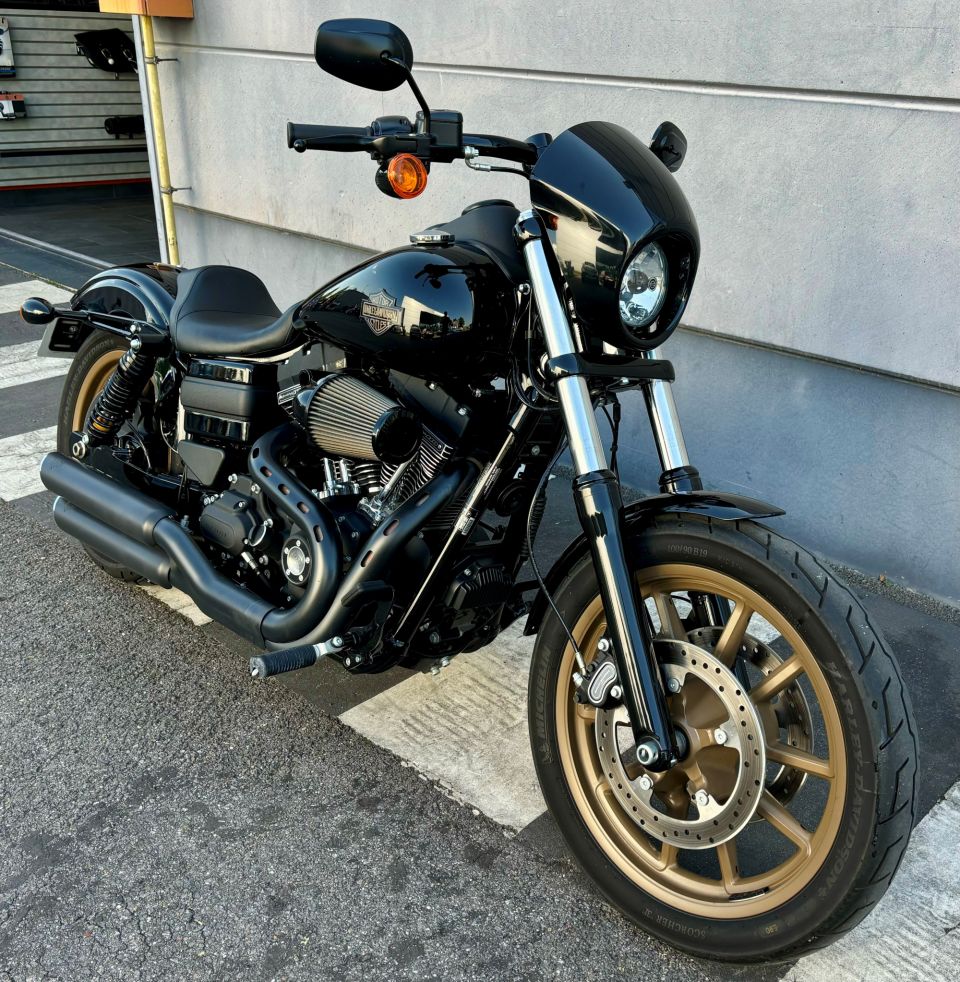 HARLEY-DAVIDSON DYNA LOW RIDER 1800 S 4