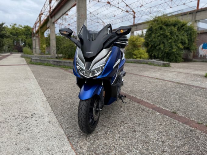 HONDA FORZA 350 4