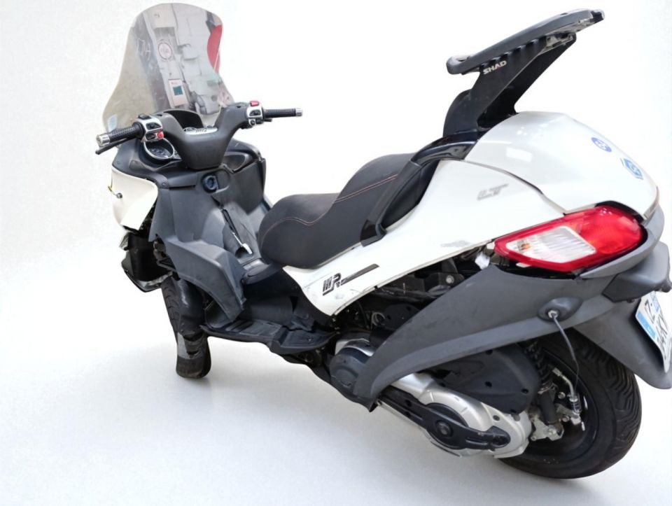 PIAGGIO MP3 400 LT 4