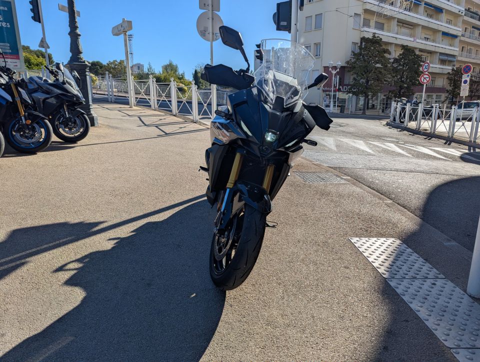 SUZUKI GSX-S 1000 GX 4