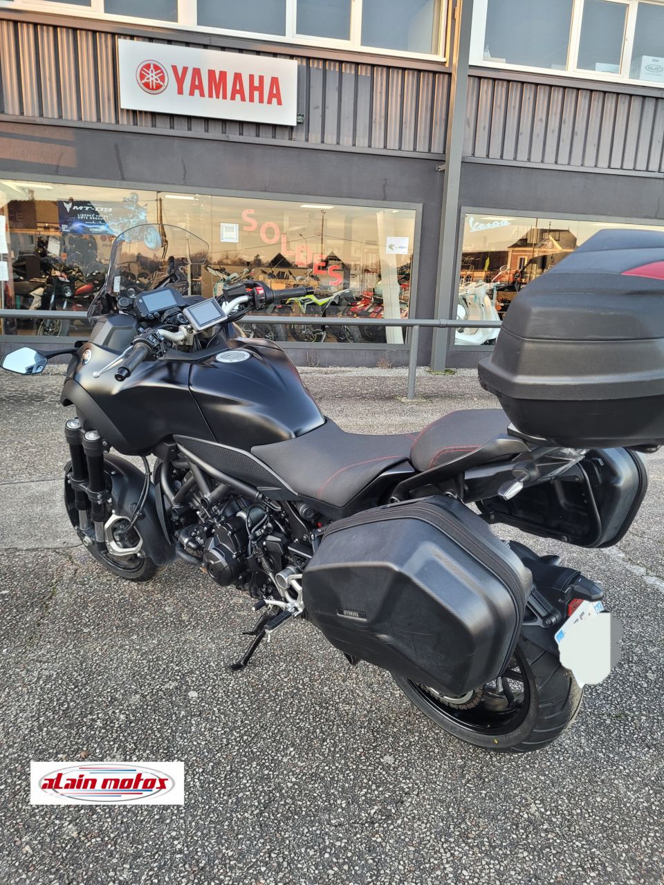 YAMAHA NIKEN 850 GT 4