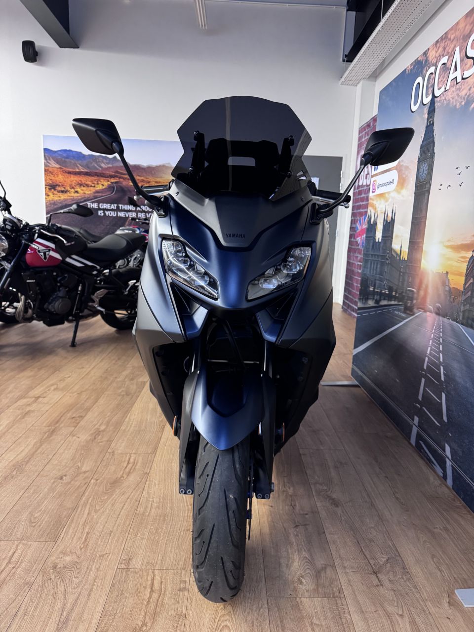 YAMAHA XP T-MAX 560 4