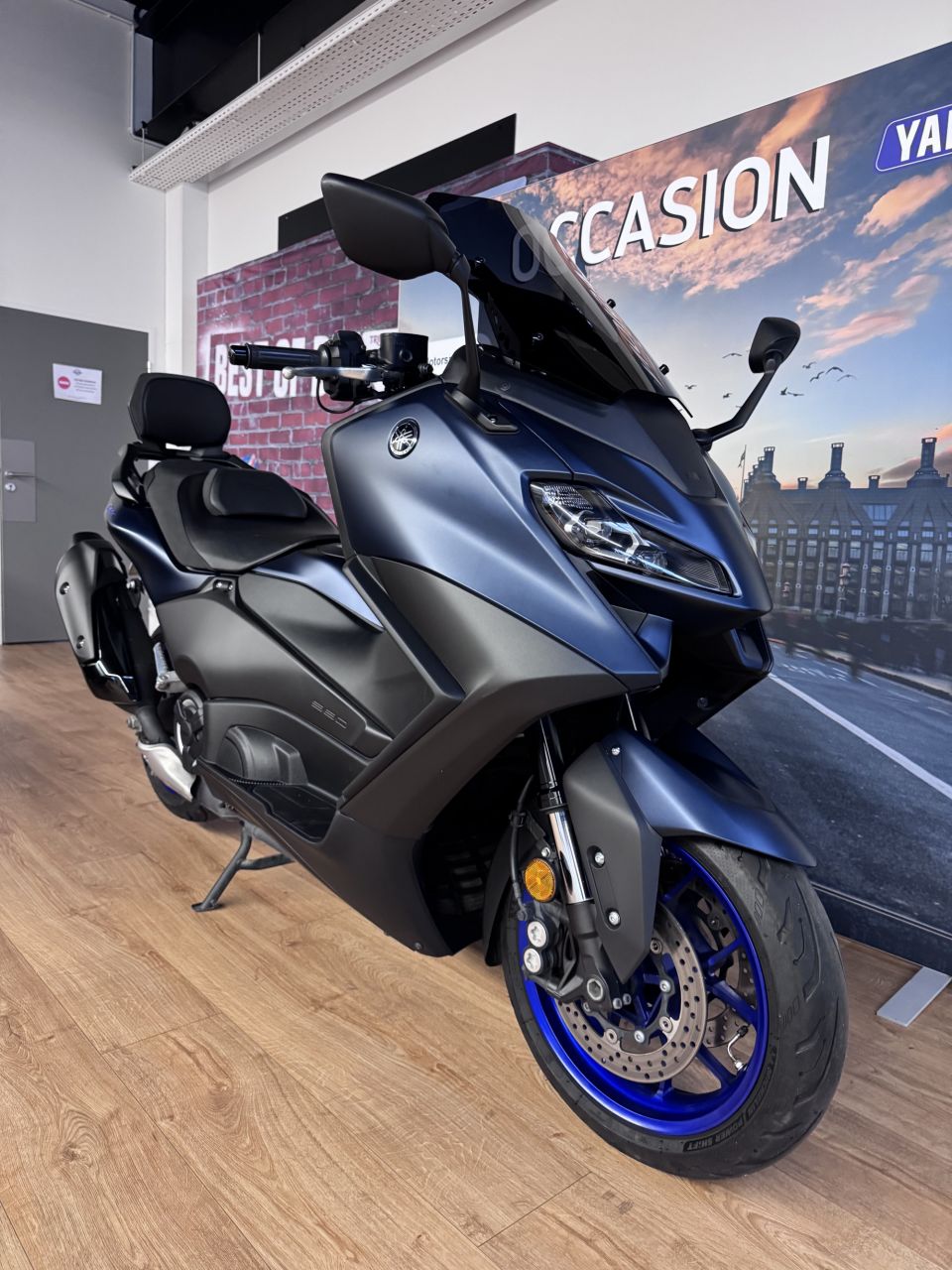 YAMAHA XP T-MAX 560 4