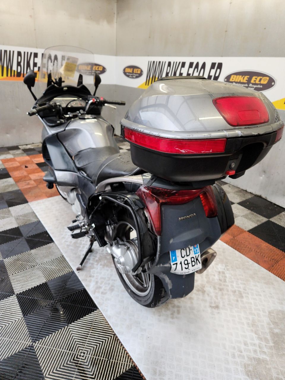 HONDA NT DEAUVILLE 700 4