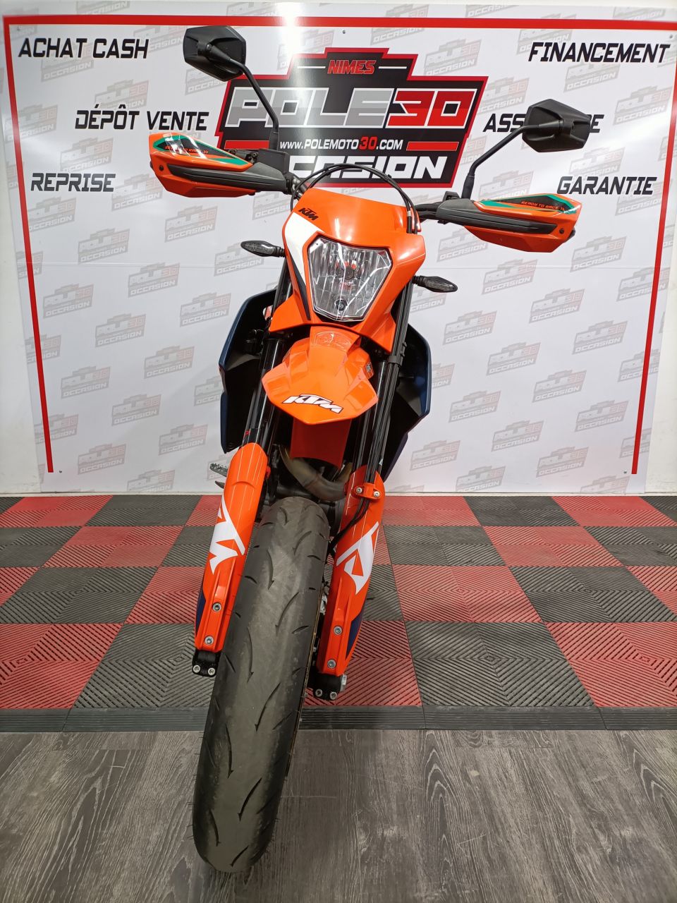 KTM 690 SMC R 4