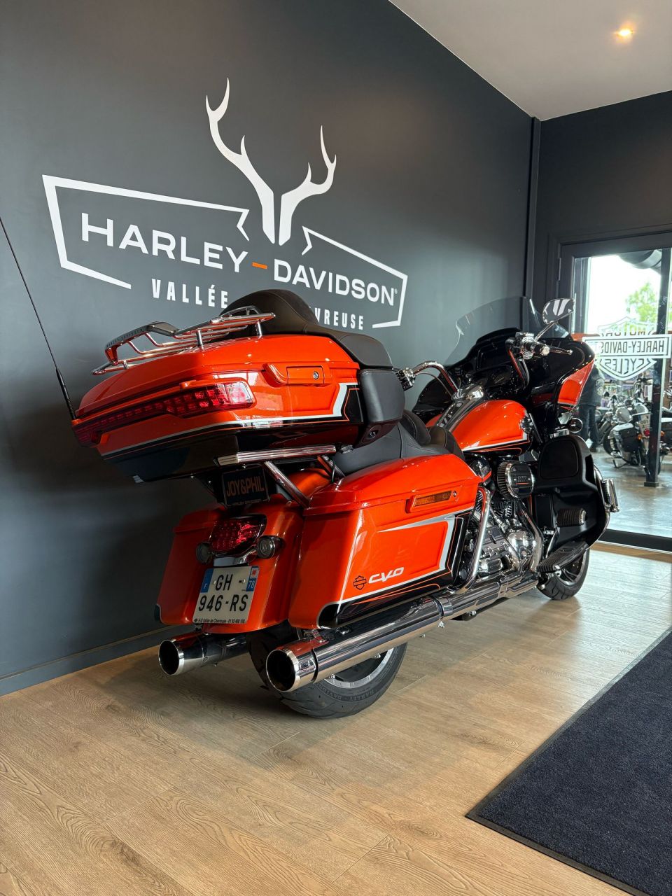 HARLEY-DAVIDSON TOURING ROAD GLIDE 1923 CVO 4