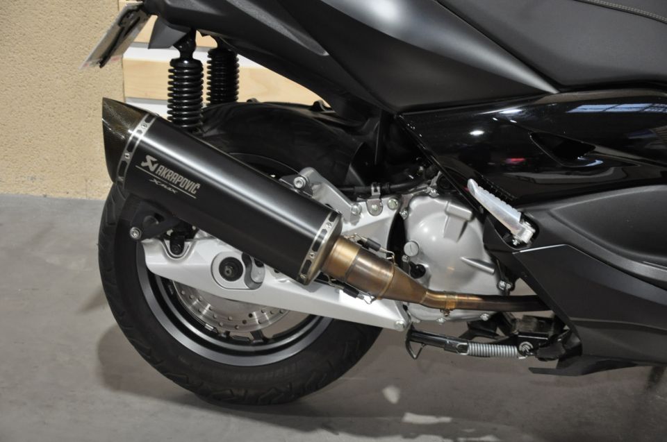 YAMAHA X-MAX 125 IRON MAX 4
