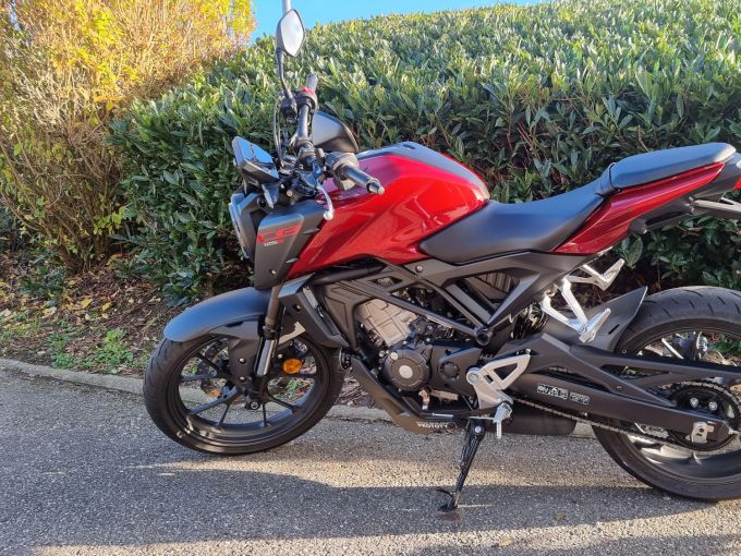 HONDA CB 125 R 4