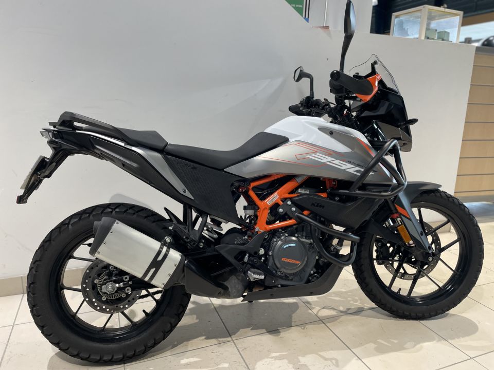 KTM 390 ADVENTURE 4