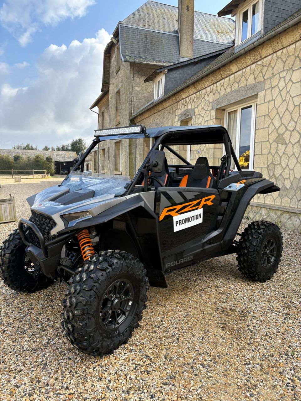 POLARIS RZR XP 4