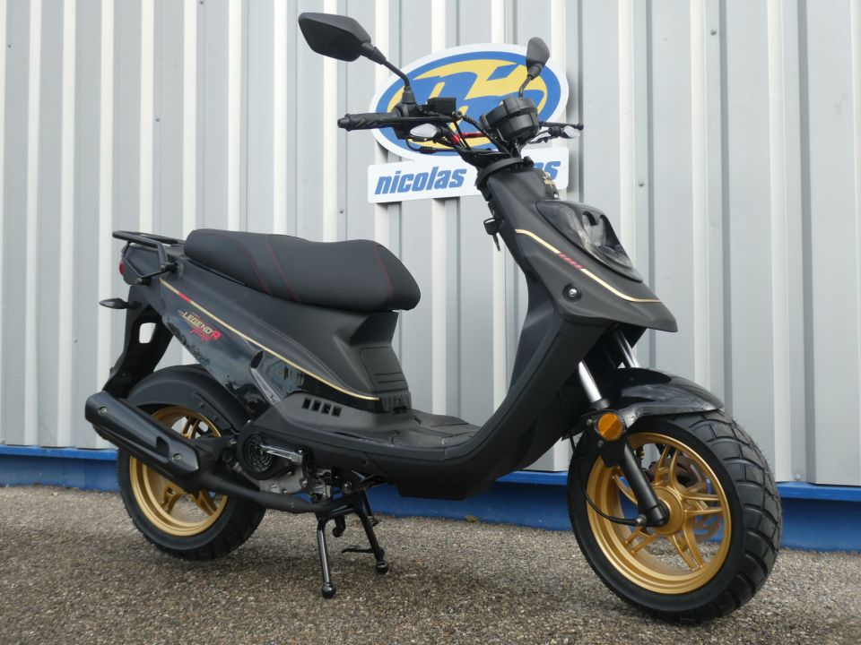 MASH LEGEND'R NAKED 4