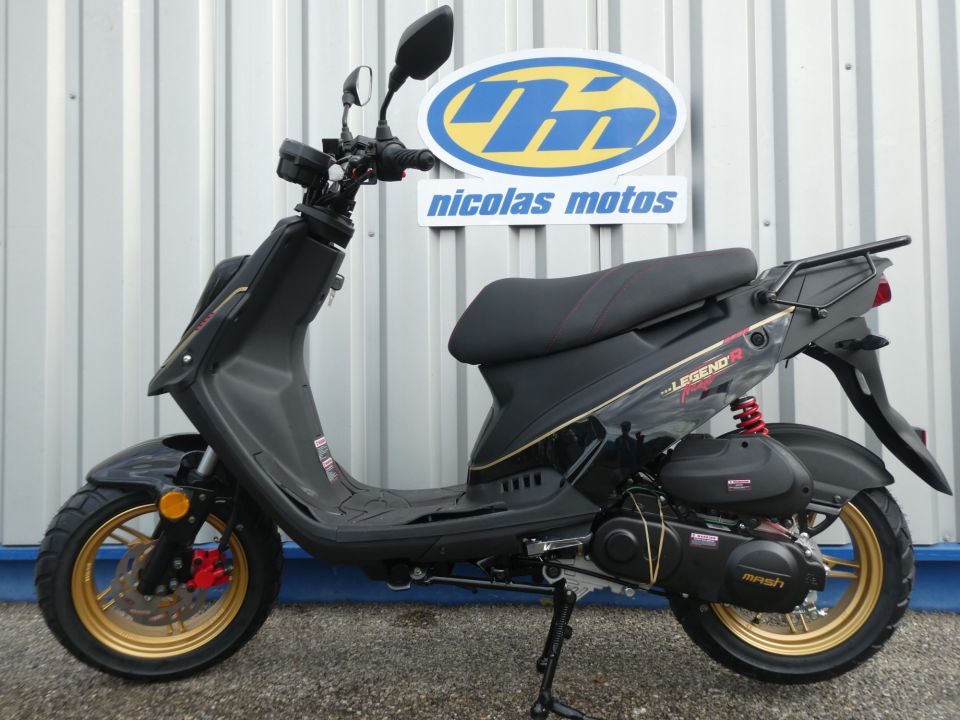 MASH LEGEND'R NAKED 4