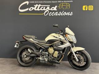 YAMAHA XJ6 (47.5CV) - 2011