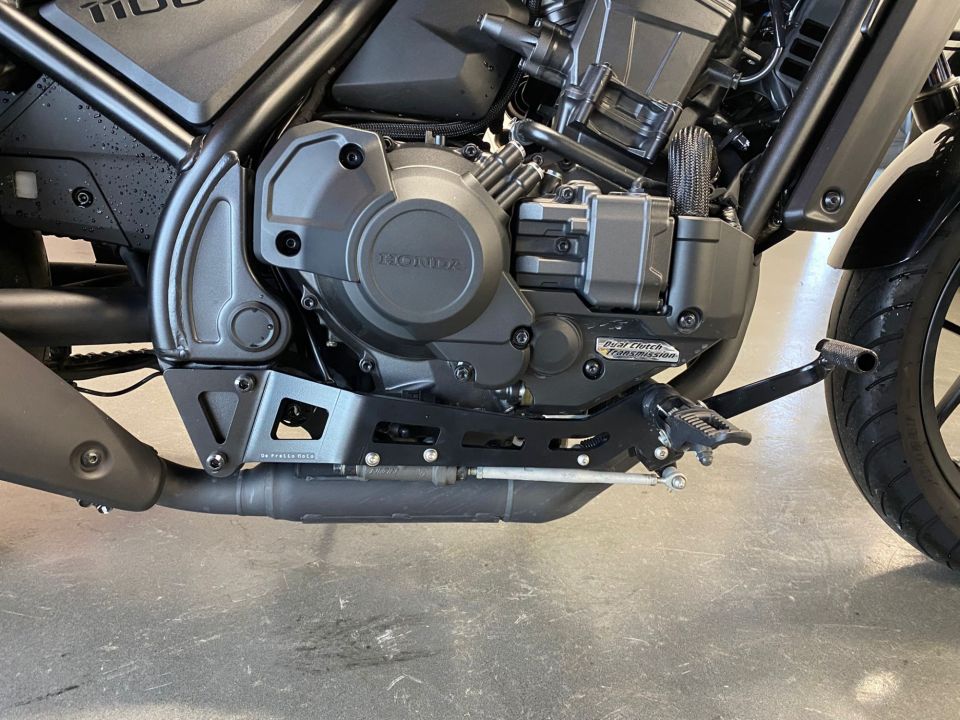 HONDA CMX 1100 REBEL 4