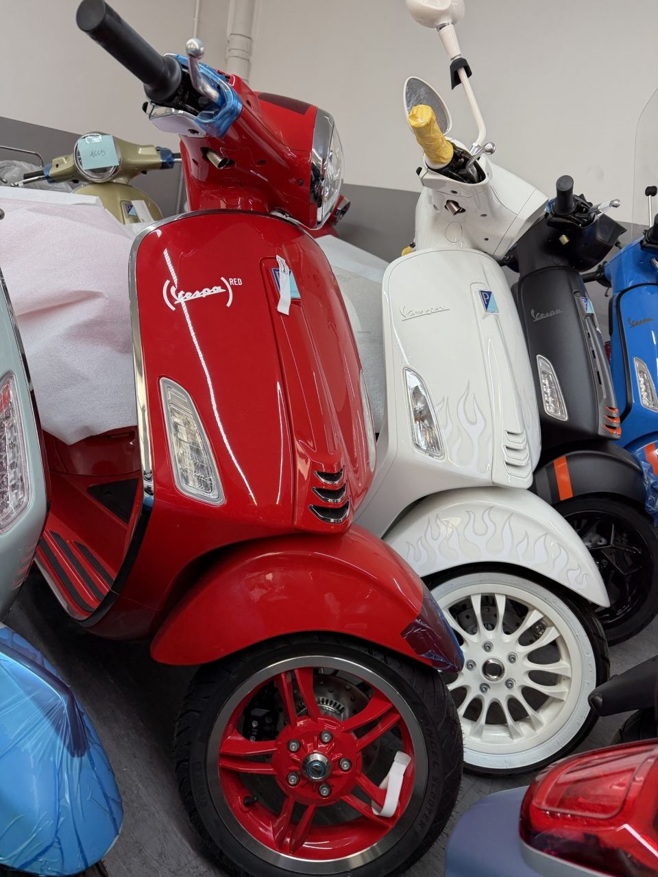 VESPA PRIMAVERA 50 4
