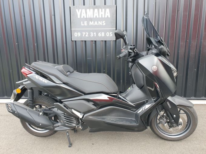 YAMAHA XMAX 125 TECH MAX 4