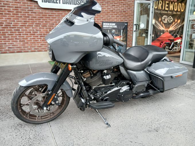 HARLEY-DAVIDSON TOURING STREET GLIDE 1923 ST 4
