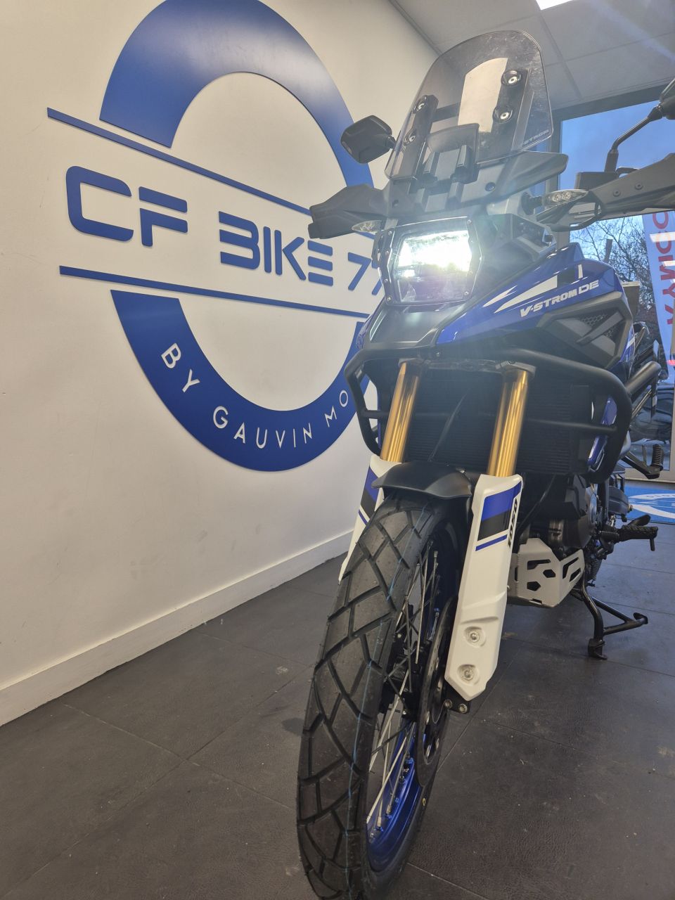 SUZUKI DL V-STROM 1050DE 4