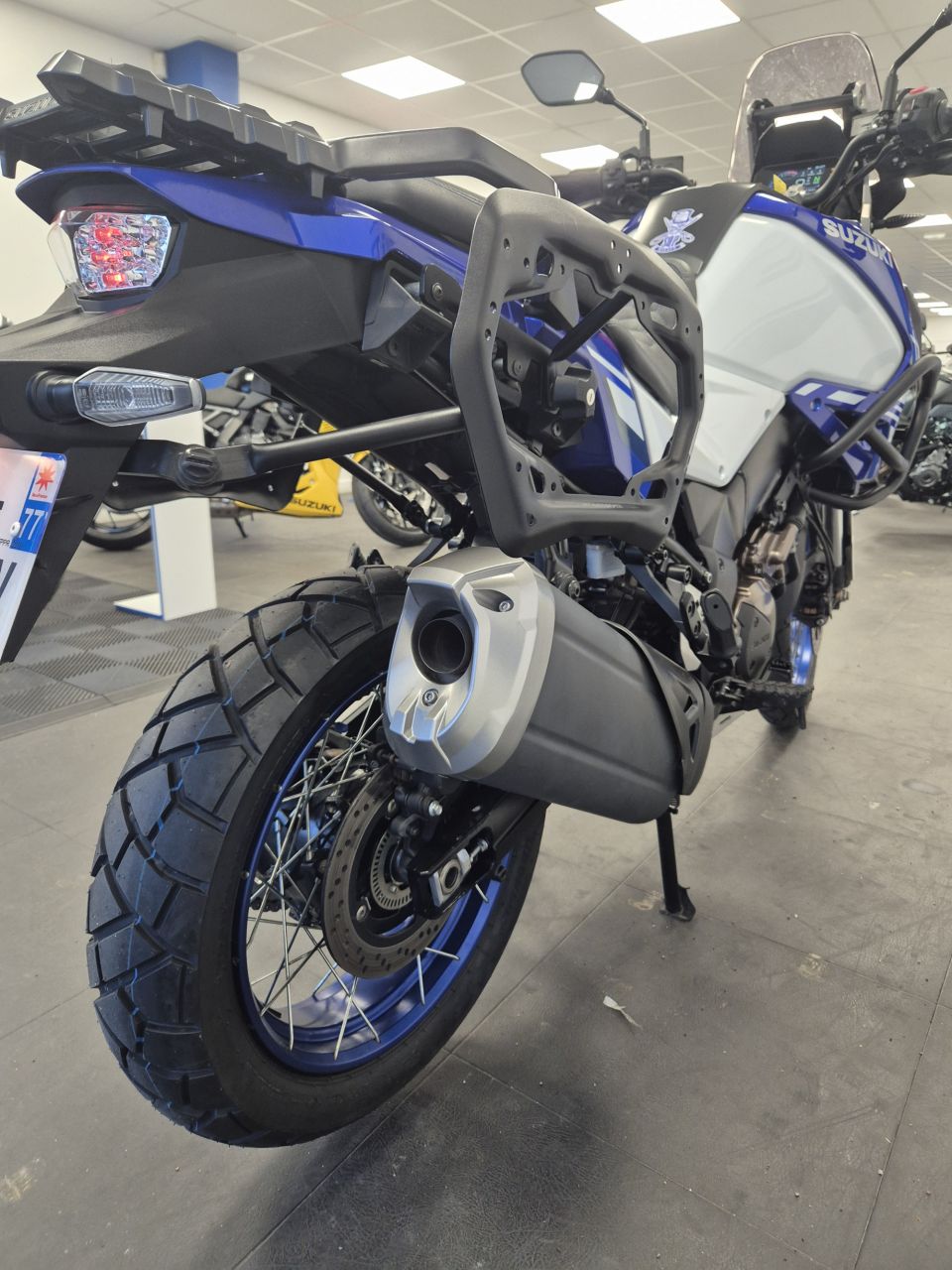 SUZUKI DL V-STROM 1050DE 4