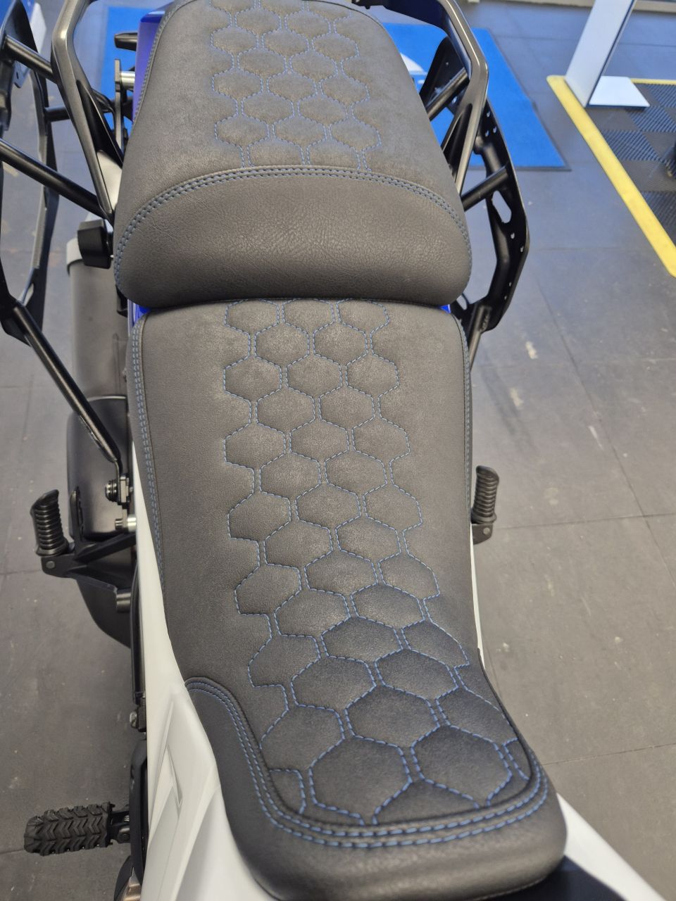 SUZUKI DL V-STROM 1050DE 4