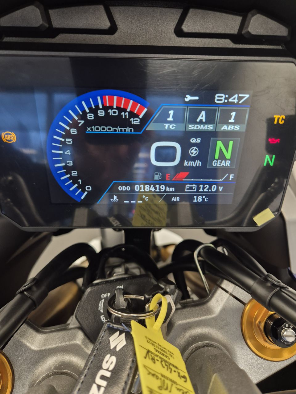 SUZUKI DL V-STROM 1050DE 4