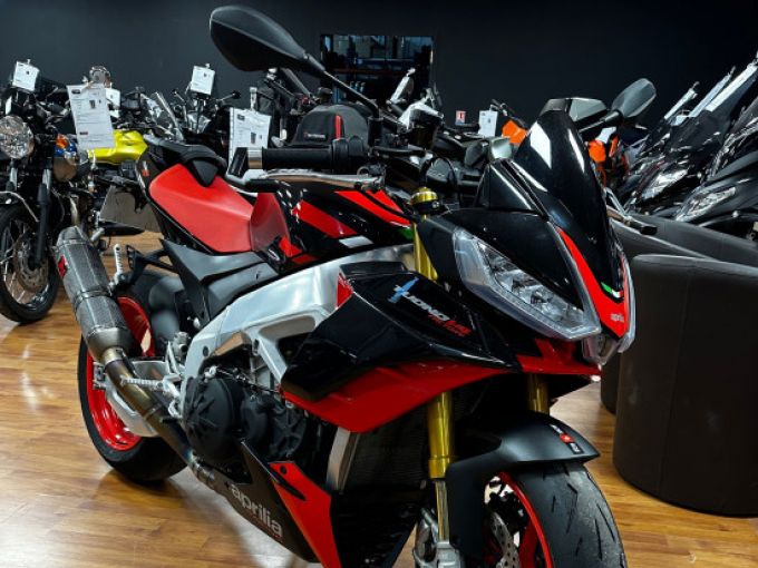 APRILIA TUONO 1100 4