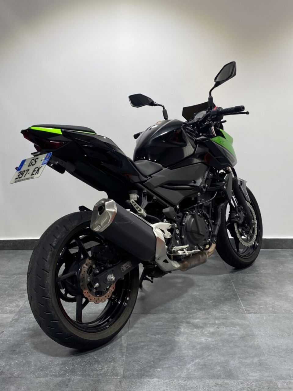 KAWASAKI z 400 4