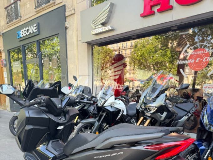 HONDA NSS FORZA 125 4