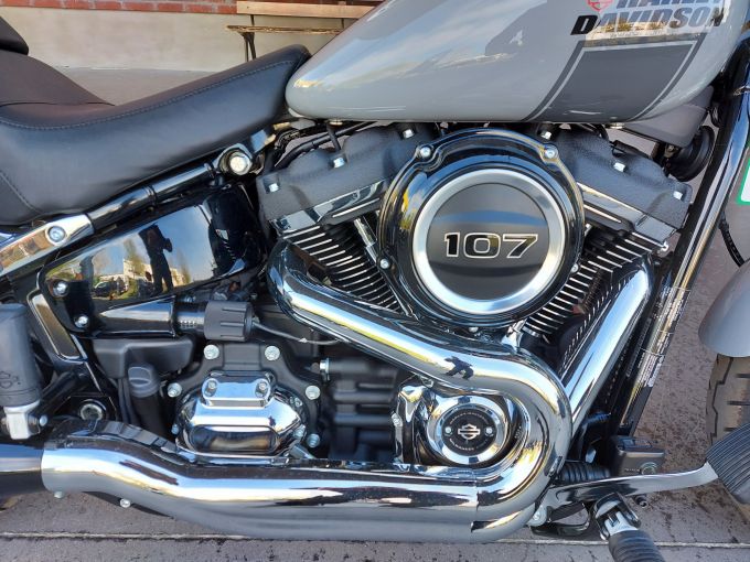 HARLEY-DAVIDSON SOFTAIL SPORT GLIDE 1745 4