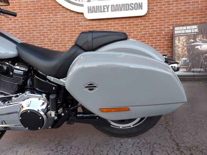 HARLEY-DAVIDSON SOFTAIL SPORT GLIDE 1745 4