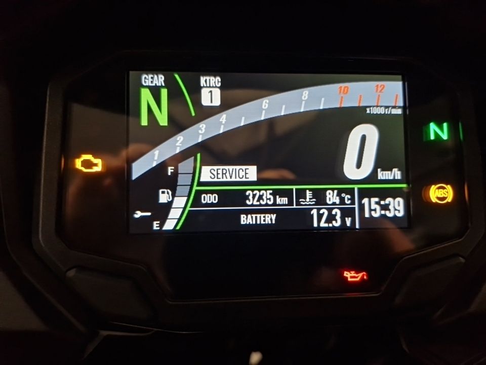 KAWASAKI VERSYS 650 4